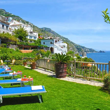 Costa Diva فندق برايانو