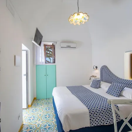 Costa Diva 3*