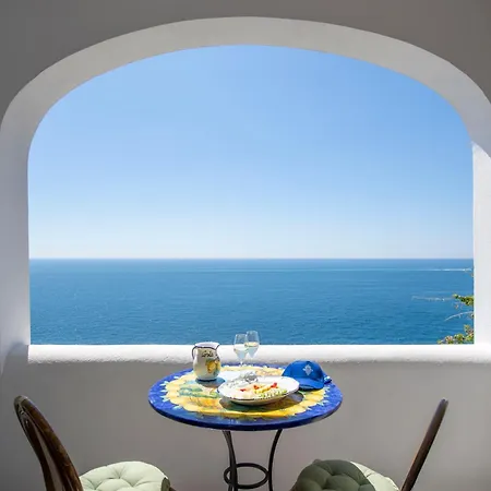 Costa Diva